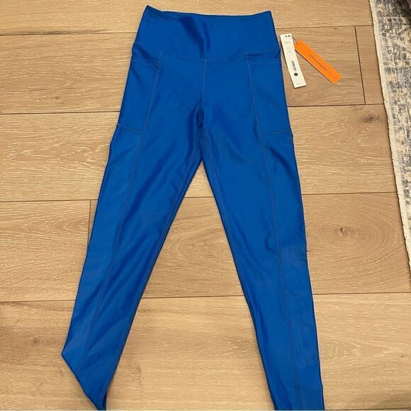 AQUA Athletic
High Rise Leggings - Picture 2 of 4